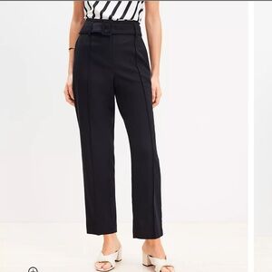 NWT Petite Pintucked Belted Slim Pants in Twill